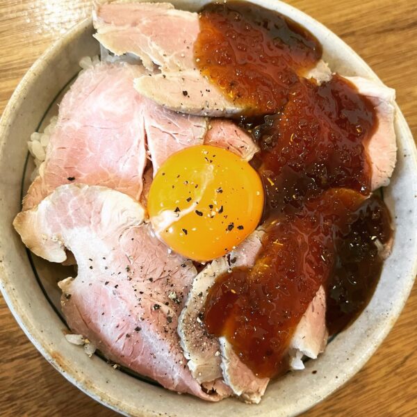 ローストポーク丼